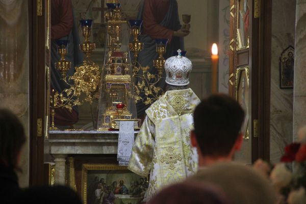 Митрополит Симферопольский и Крымский Лазарь провел божественную литургию в Александро-Невском кафедральном соборе в Симферополе. 19 января 2019