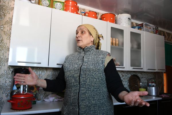 Жительница села Яркое Ленинского района Крыма Табрике Батырова