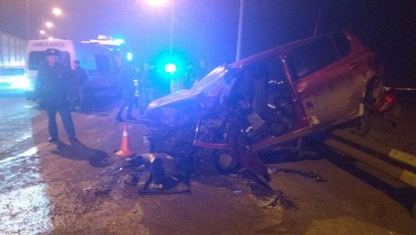 Двое участников страшной аварии в Керчи скончались в больнице Двое участников страшной аварии в Керчи скончались в больнице