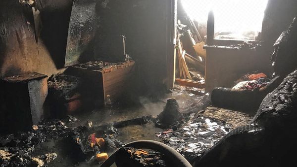Последствия пожара в квартире пятиэтажного дома в городе Щелкино. 24 января 2019 Последствия пожара в квартире пятиэтажного дома в городе Щелкино. 24 января 2019