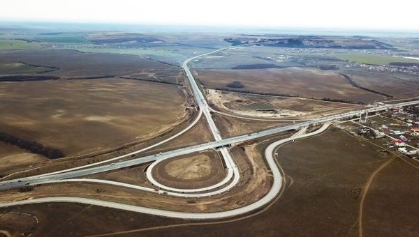 Автодорога Дубки-Левадки под Симферополем