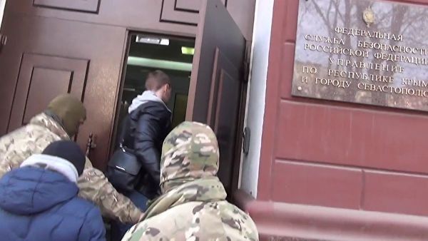 Задержание членов террористической организации Хизб ут-Тахрир аль-Ислами* в Крыму