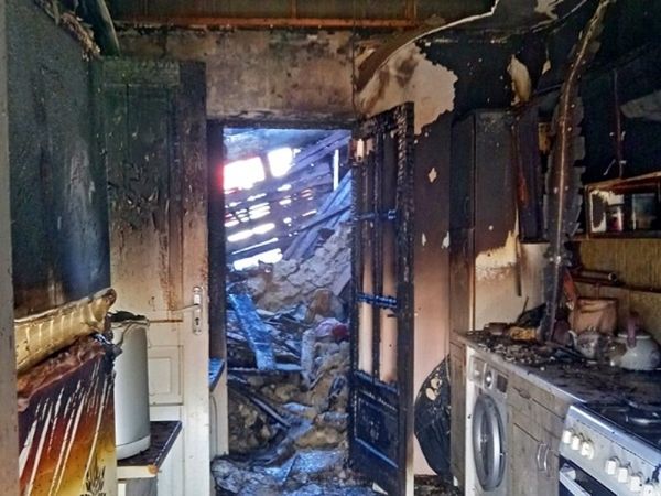 Пожар в селе Заречное Симферопольского района Пожар в селе Заречное Симферопольского района