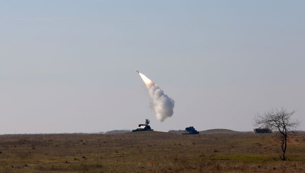 В Херсонской области украинские военные провели испытания зенитных ракет.