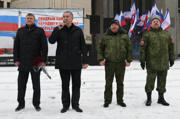 Празднование в Симферополе Дня защитника Отечества и пятой годовщины со дня образования сводного полка Народного ополчения РК
