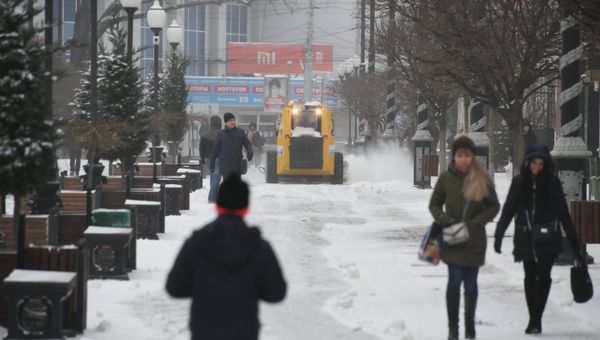 Снег в Симферополе. 23 февраля 2019