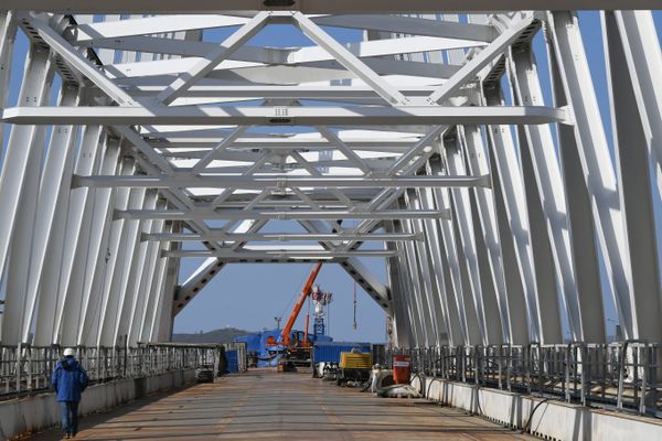 Железнодорожная арка Крымского моста Железнодорожная арка Крымского моста