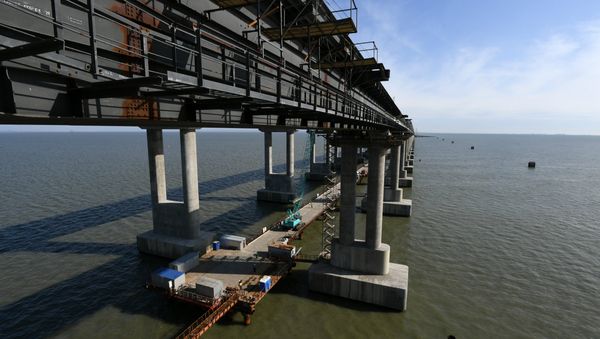 Опоры Крымского моста Опоры Крымского моста
