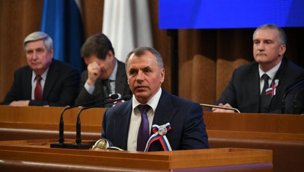 Заседание Государственного Совета Республики Крым. Архтвное фото. Заседание Государственного Совета Республики Крым. Архтвное фото.