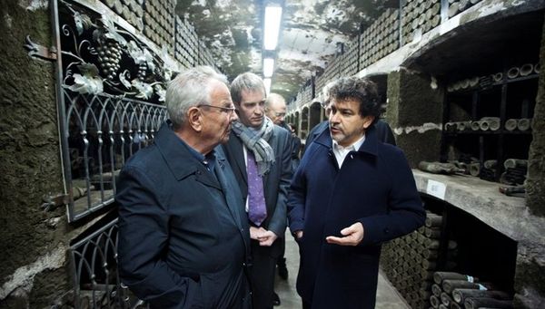 Члены делегации французских политиков посетили винзавод Массандра