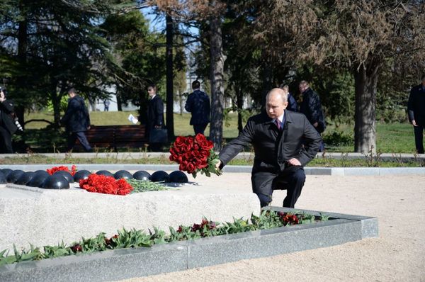 Рабочая поездка президента РФ В. Путина в Крым