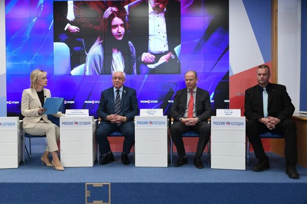 Пресс-конференция, посвященная визиту в Крым немецкой делегации