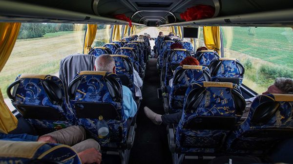 Салон пассажирского автобуса