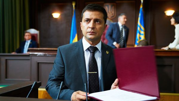 Владимир Зеленский в фильме Слуга народа 2 Владимир Зеленский в фильме Слуга народа 2