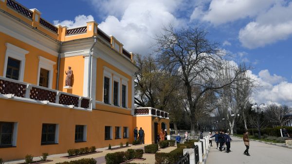 Здание Феодосийской картинной галереи им. И. К. Айвазовского