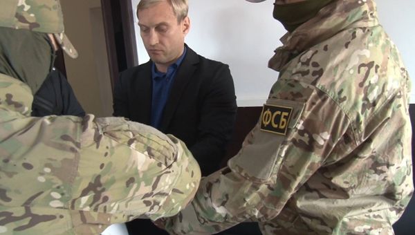 Оперативное видео ФСБ задержания мэра Евпатории