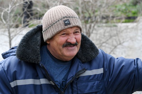 Смотритель маяка на мысе Меганом Юрий Иванников