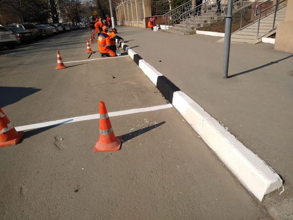 Обновление дорожной разметки в Симферополе