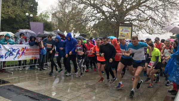 Участники Ялтинского полумарафона 2019 Участники Ялтинского полумарафона 2019