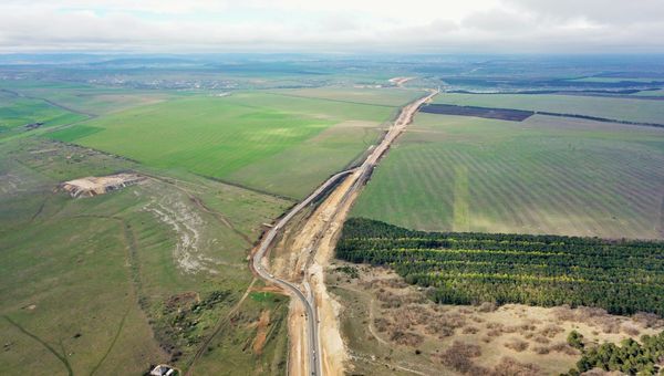 На Тавриде в районе уникальной пещеры в Зуе открыли новый участок дороги