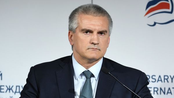Глава Республики Крым Сергей Аксенов на Ялтинском международном экономическом форуме