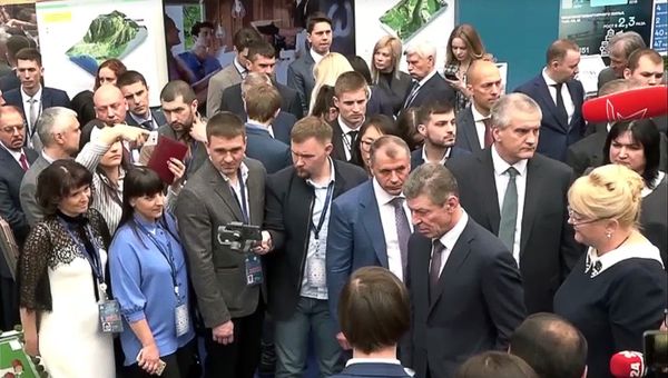 Ялтинский международный экономический форум. 19 апреля 2019 Ялтинский международный экономический форум. 19 апреля 2019