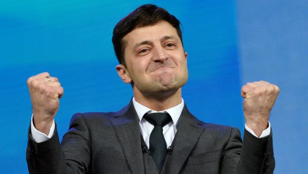 Кандидат в президенты от партии Слуга народа Владимир Зеленский