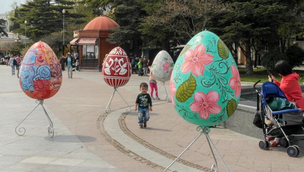 Празднование Пасхи в Ялте Празднование Пасхи в Ялте