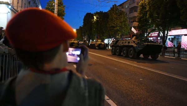 Первая репетиция парада Победы в Симферополе