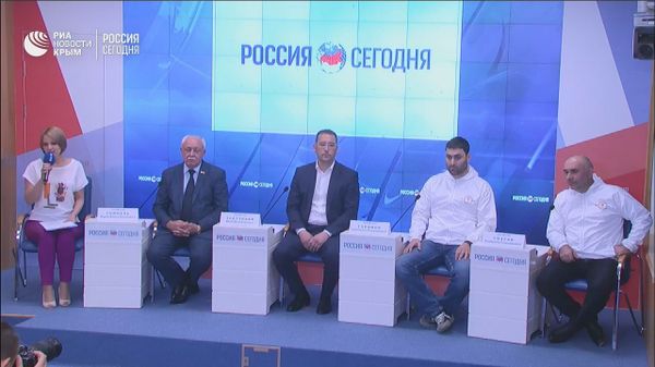 Пресс-конференция, посвященная автопробегу в честь 345-й стрелковой дивизии и 75-летия освобождения города-героя Севастополь Пресс-конференция, посвященная автопробегу в честь 345-й стрелковой дивизии и 75-летия освобождения города-героя Севастополь