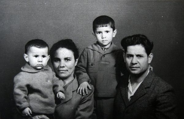 Семья Нури Абибуллаева в Ташкенте. 1965 год