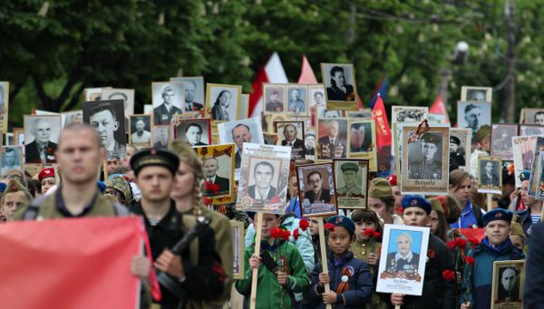 Шествие Бессмертного полка в Симферополе. 9 мая 2019