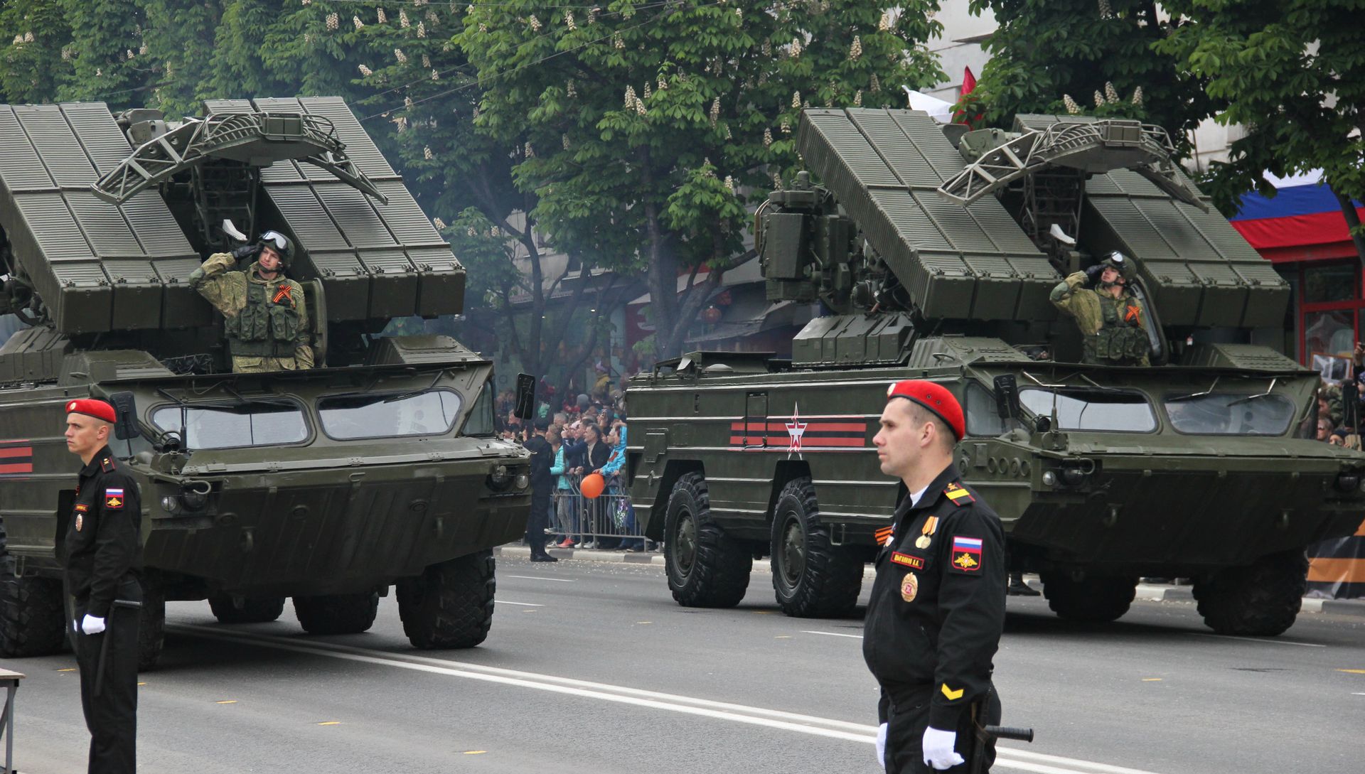  Военный парад в честь Дня Победы в Симферополе. 9 мая 2019 - РИА Новости, 1920, 15.03.2021
