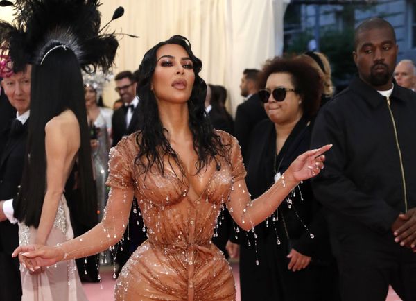 Звезда реалити-шоу Ким Кардашян с мужем на Met Gala 2019 в Нью-Йорке Звезда реалити-шоу Ким Кардашян с мужем на Met Gala 2019 в Нью-Йорке
