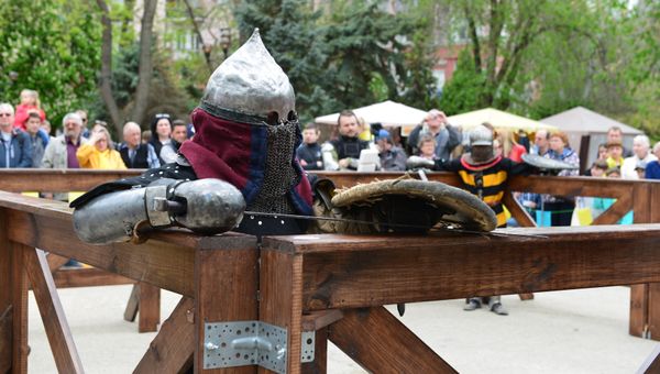 II турнир-фестиваль по историческому фехтованию Щит Кафы в Феодосии