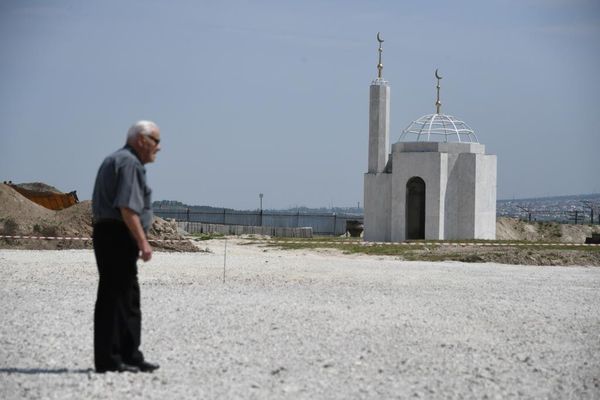 Траурные мероприятия  на территории мемориального комплекса Сюрень в Бахчисарайском районе