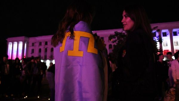 В Симферополе прошла традиционная акция Зажги огонь в своем сердце