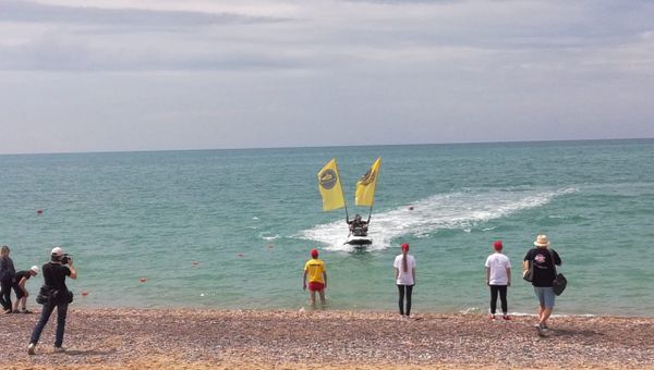 III фестиваль водных видов спорта Желтый батискаф в Саках III фестиваль водных видов спорта Желтый батискаф в Саках