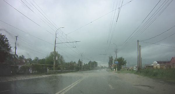 Разгул стихии на трассе Ялта - Симферополь