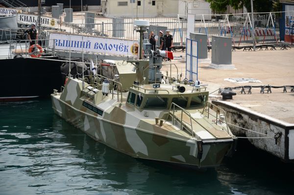 Военно-морской салон в Севастополе. Катер Раптор
