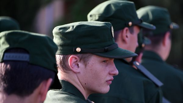 Отправка призывников из Крыма на службу в армию