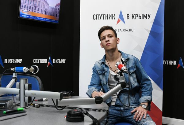 Крымский рэпер Халид (Решат Халитов) Крымский рэпер Халид (Решат Халитов)