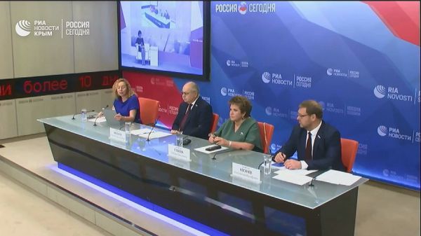 Видеомост Ливадийский форум за 100 часов до старта