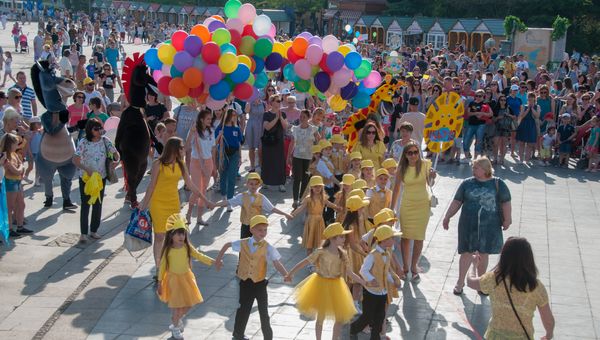 Парад дошколят в Ялте. 1 июня 2019