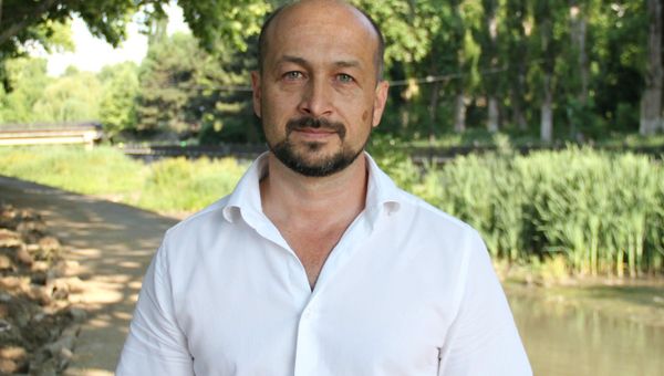Руководитель фирмы-подрядчика капитального ремонта набережной Салгира Асгард Игорь Анацкий
