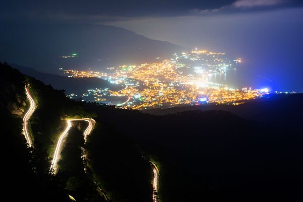 Вид на Ялту с горы Ай-Петри в Крыму