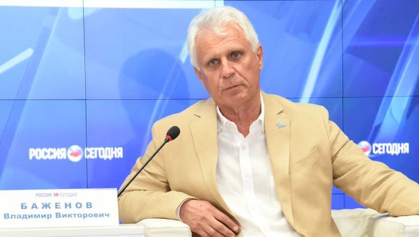 Генеральный директор ГУП КР Вода Крыма Владимир Баженов