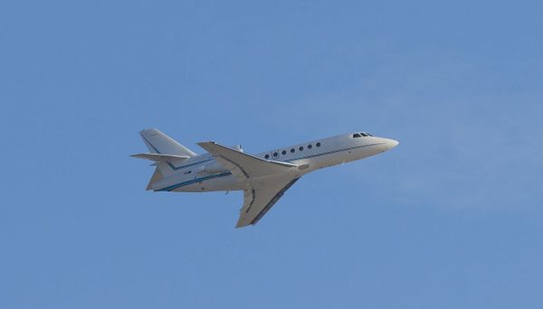 Самолет Dassault Falcon . Архивное фото