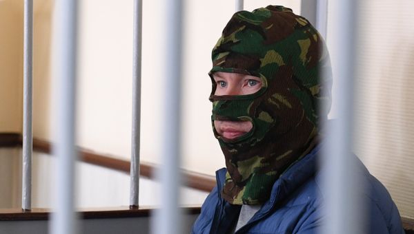 Задержанный Федеральной службой безопасности (ФСБ) России в рамках возбужденного уголовного дела подозреваемый в государственной измене россиянин Александр Воробьев в Лефортовском суде Москвы.