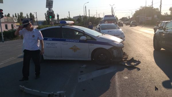 В Феодосии произошла авария с участием автомобиля ДПС